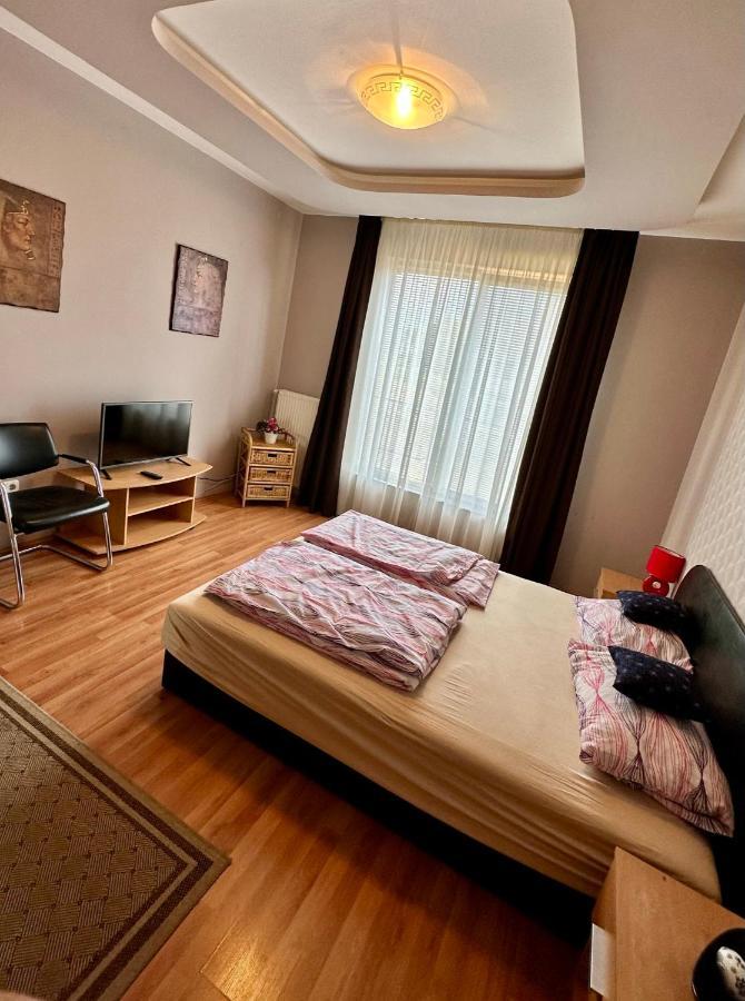 Velvet Motel เฮกเยชฮาโลม ภายนอก รูปภาพ